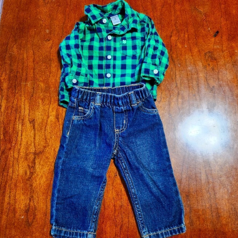 Carter's Baby Boy Outfit Size 6 Months